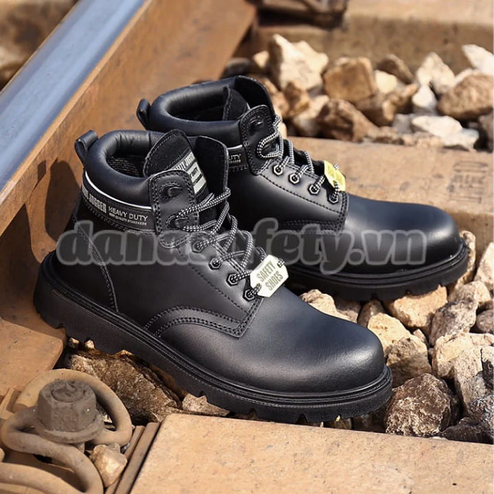 Giày bảo hộ Jogger chính hãng đạt tiêu chuẩn châu Âu Giày bảo hộ Jogger chính hãng đạt tiêu chuẩn châu Âu