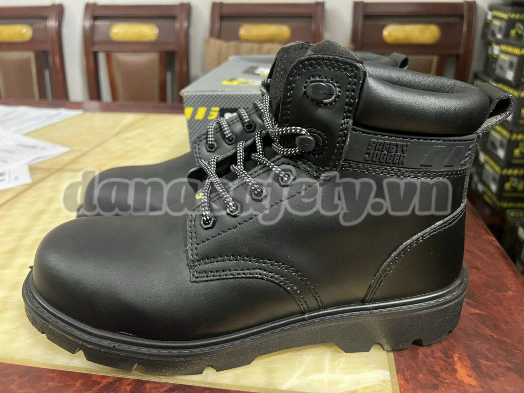 Giày bảo hộ Jogger chính hãng đạt tiêu chuẩn châu Âu Giày bảo hộ Jogger chính hãng đạt tiêu chuẩn châu Âu